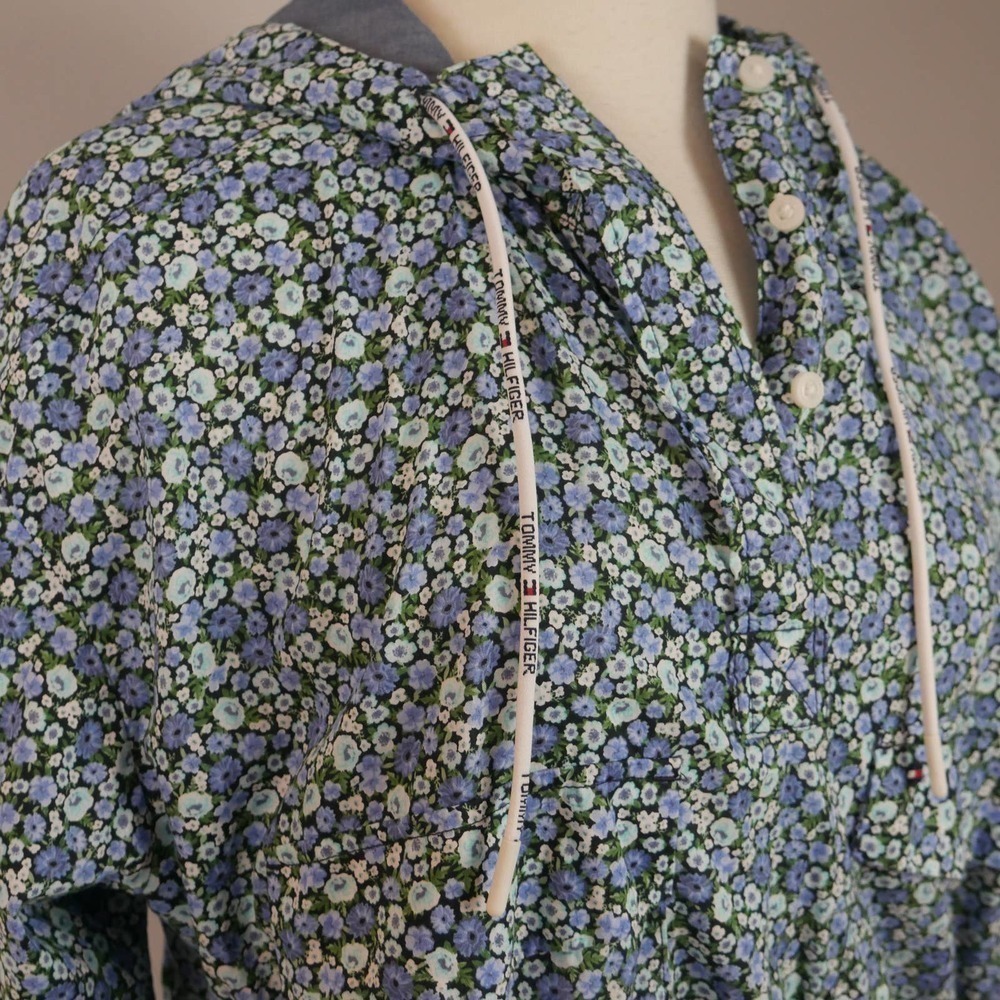 Tommy Hilfiger Blue Floral Cropped Cotton Hoodie Size Medium EUC - Picture 5 of 9